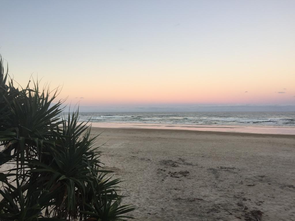 Endless Summer Resort Coolum Beach Extérieur photo